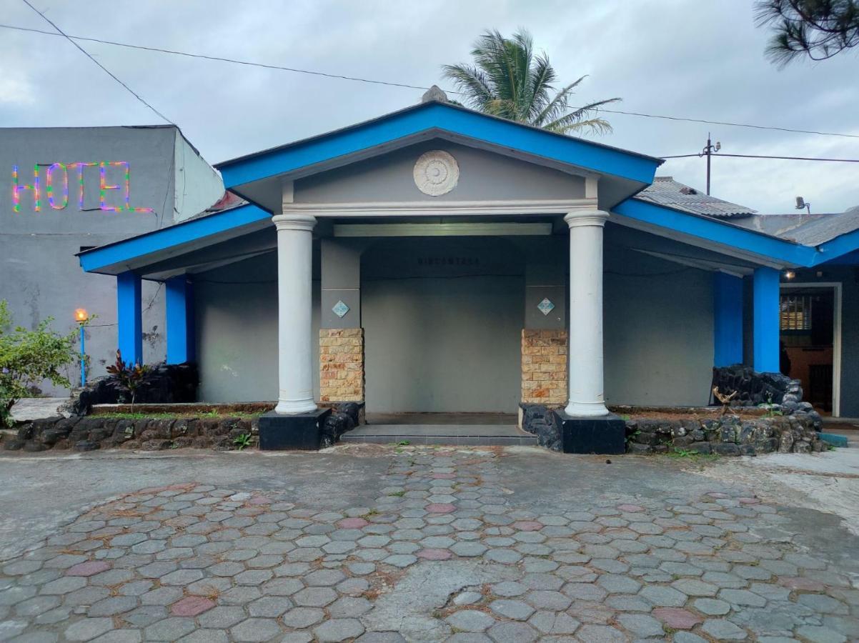 Hotel Dirgantara Parakan  Luaran gambar