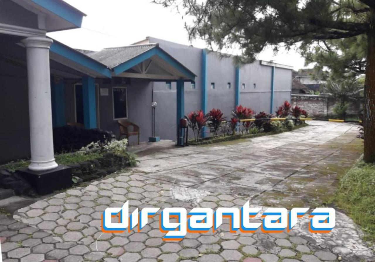 Hotel Dirgantara Parakan  Luaran gambar