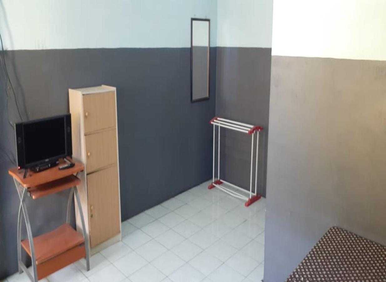 Hotel Dirgantara Parakan  Luaran gambar