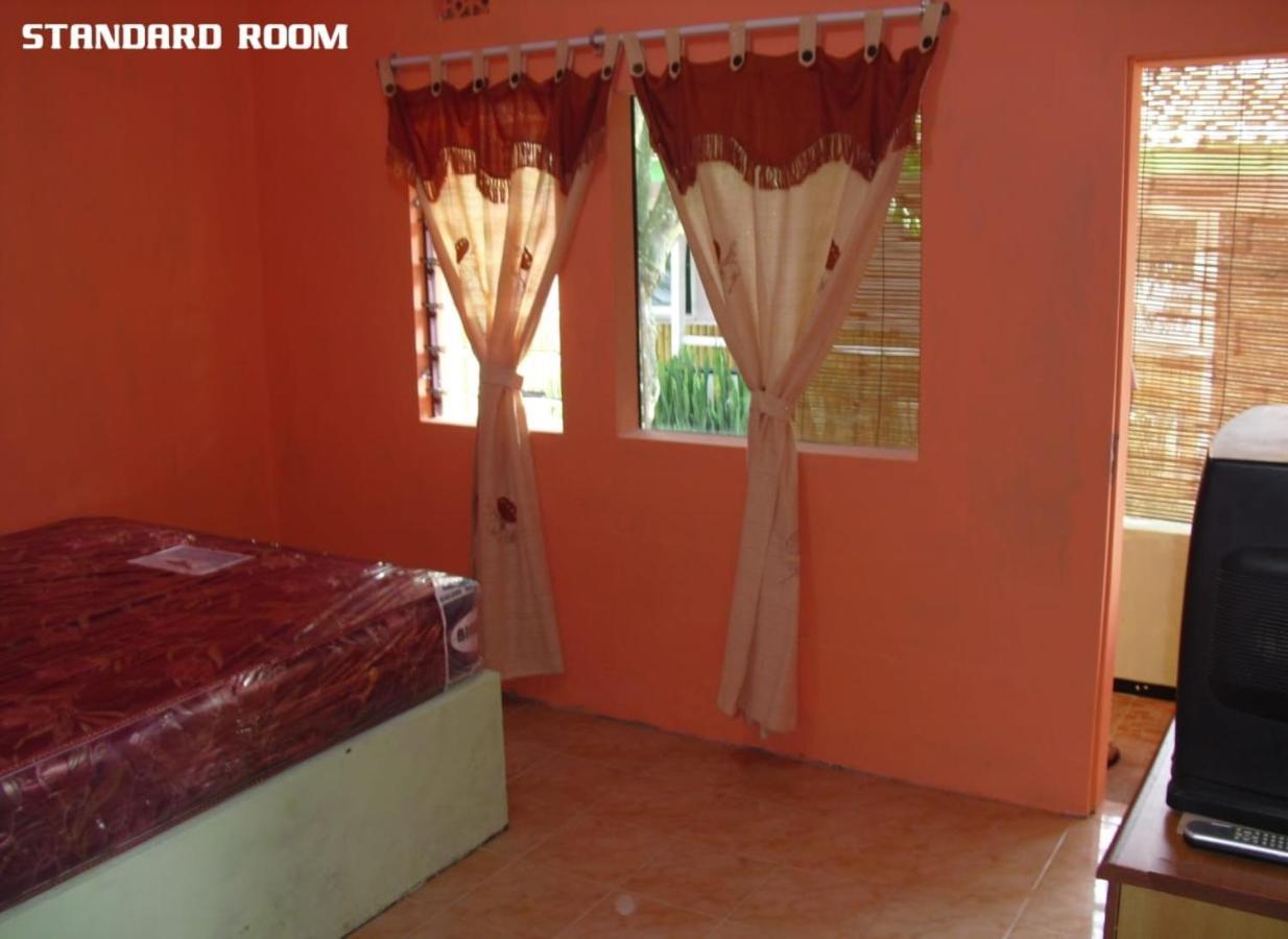 Hotel Dirgantara Parakan  Luaran gambar